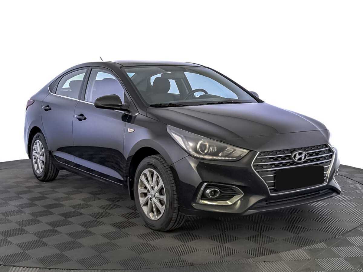 Купить Hyundai Solaris, 2018, 122 570 км, фото №3