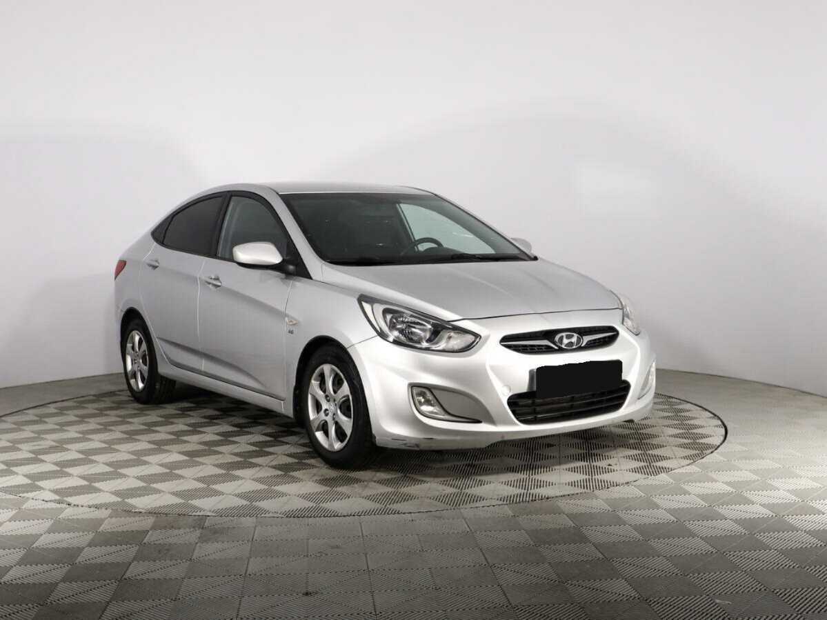 Купить Hyundai Solaris, 2012, 171 656 км, фото №3