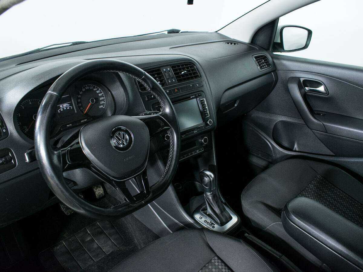 Купить Volkswagen Polo, 2015, 191 000 км, фото №13