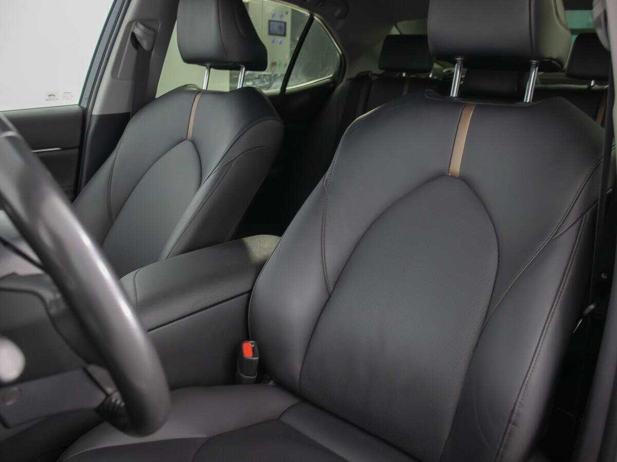 Купить Toyota Camry, 2018, 59 622 км, фото №13