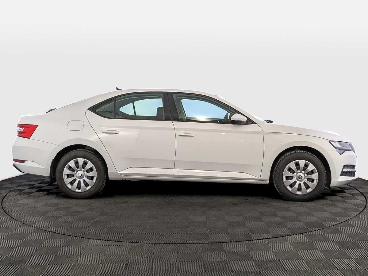 Купить Skoda Superb, 2021, 49 099 км, фото №4