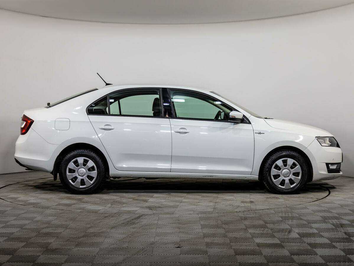 Купить Skoda Rapid, 2018, 180 044 км, фото №3