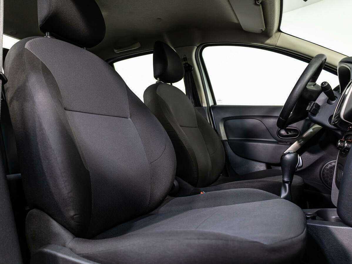 Купить Renault Logan, 2019, 62 853 км, фото №10