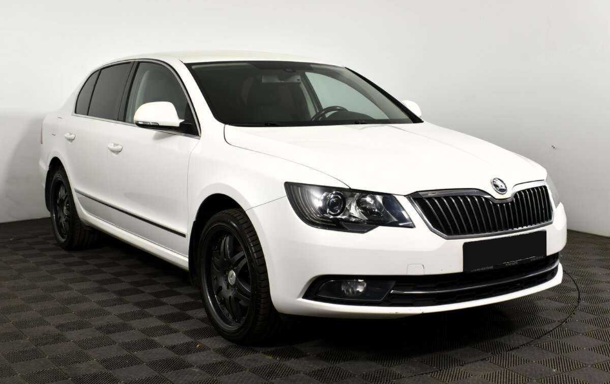 Купить Skoda Superb DSG, 2015, 130 000 км, фото №2