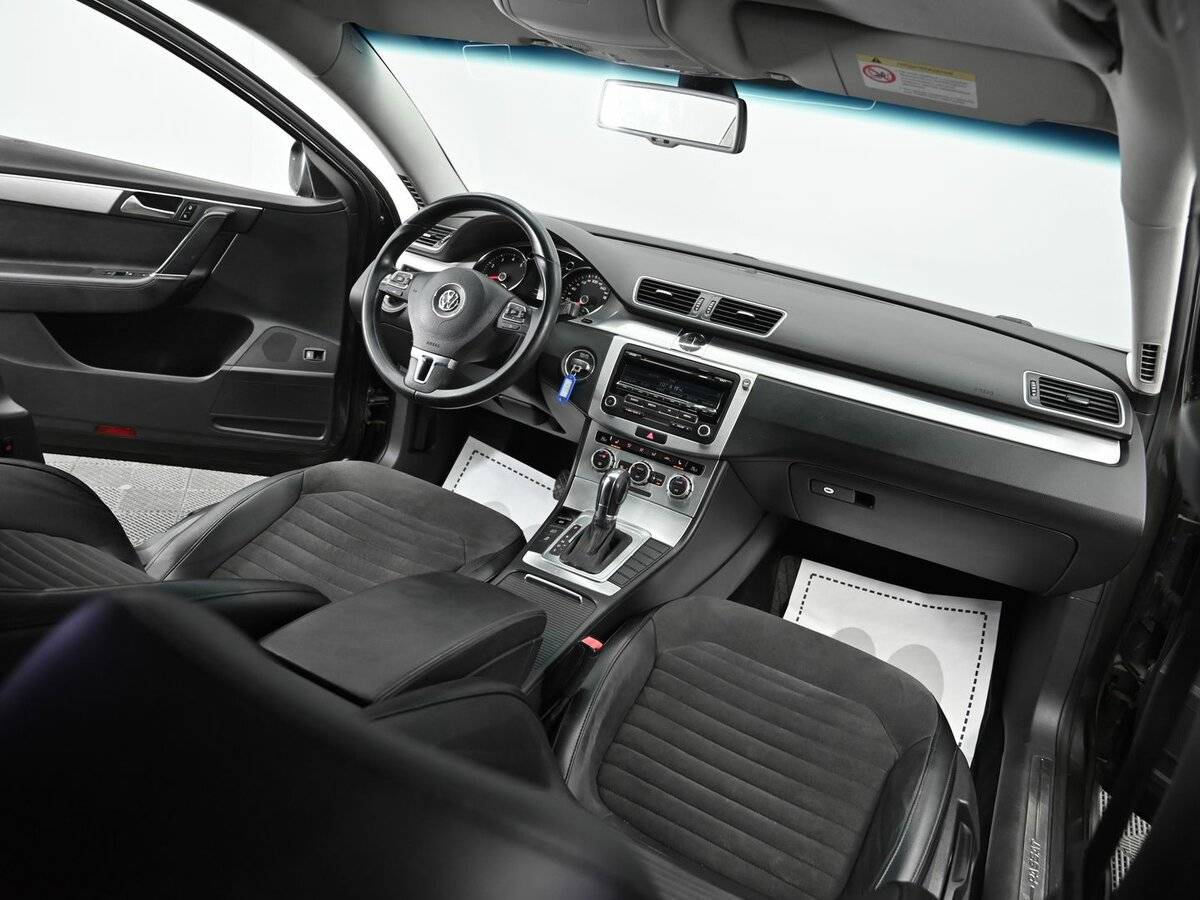 Купить Volkswagen Passat, 2012, 121 000 км, фото №13