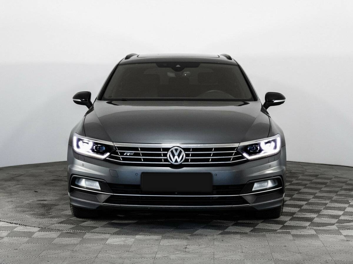 Купить Volkswagen Passat, 2016, 228 105 км, фото №2