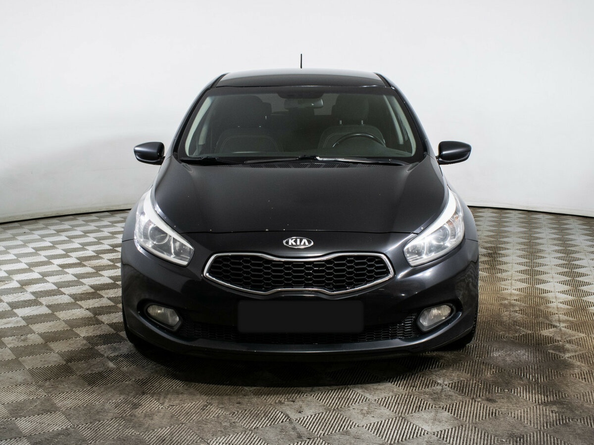 Купить Kia Ceed II, 2014, 170 000 км, фото №2
