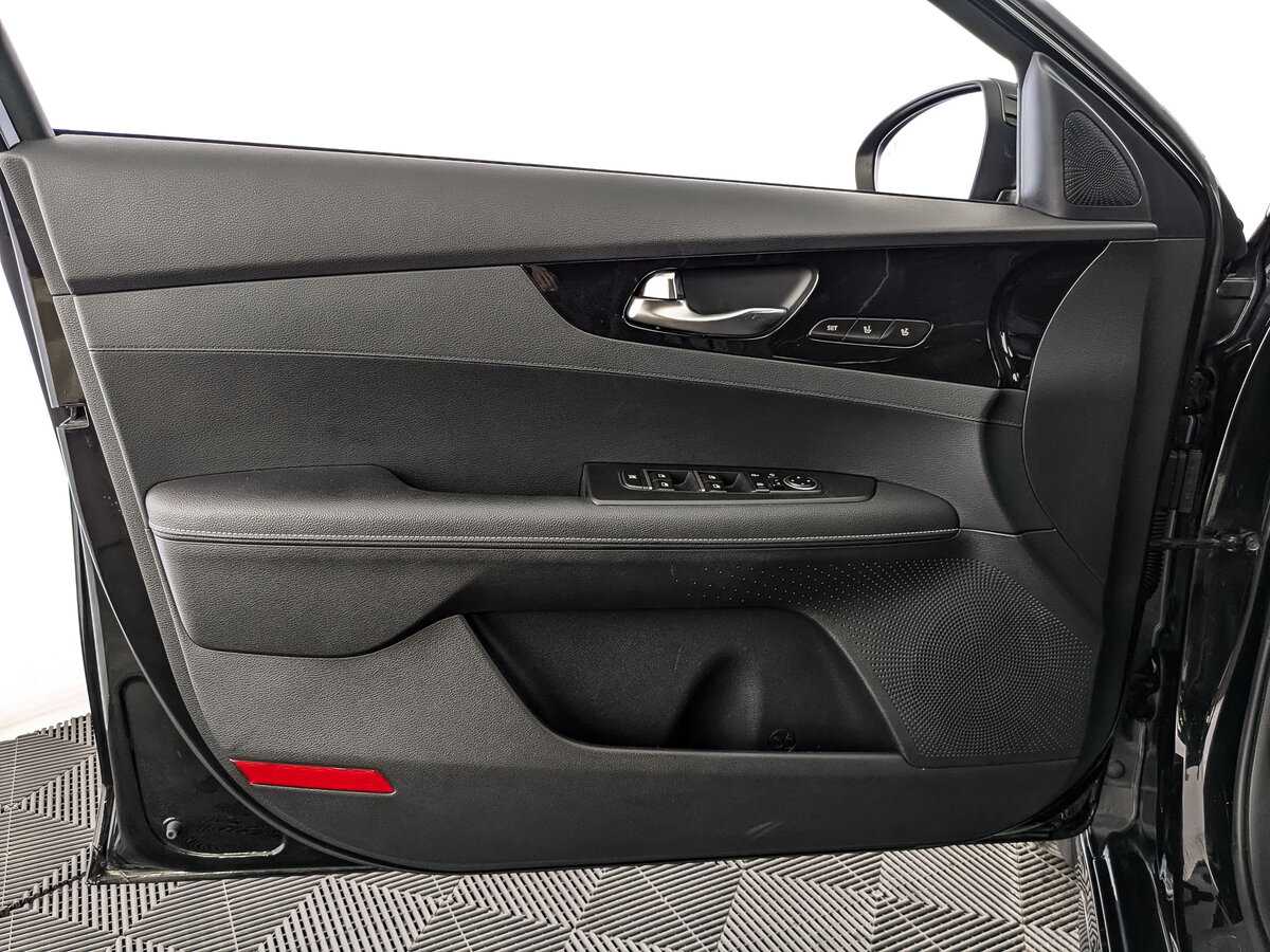 Купить Kia Cerato, 2021, 12 418 км, фото №15