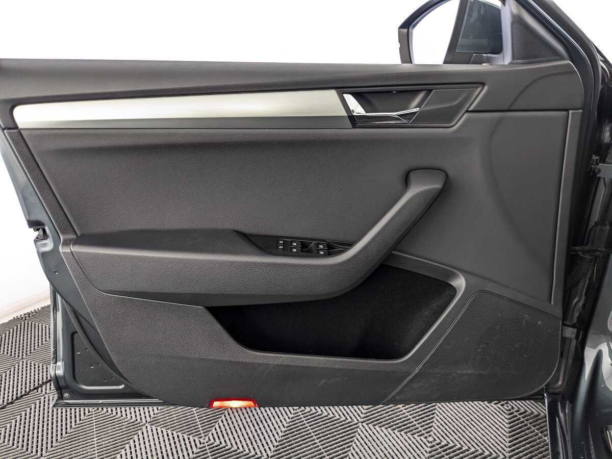 Купить Skoda Superb, 2019, 44 512 км, фото №15