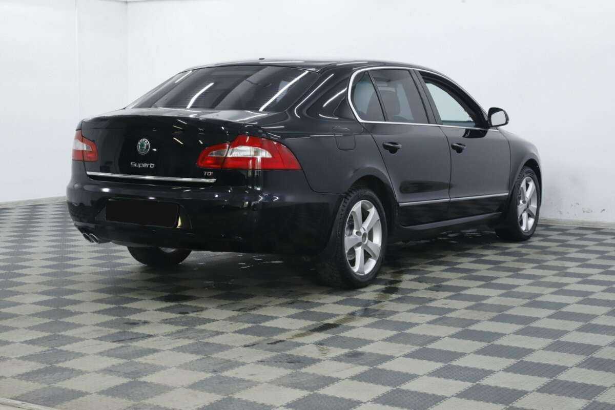 Купить Skoda Superb DSG, 2013, 169 000 км, фото №3
