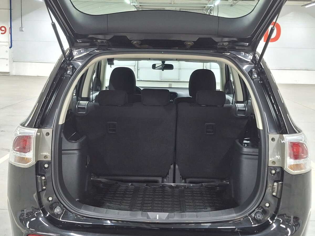 Купить Mitsubishi Outlander III Рестайлинг, 2014, 195 501 км, фото №9