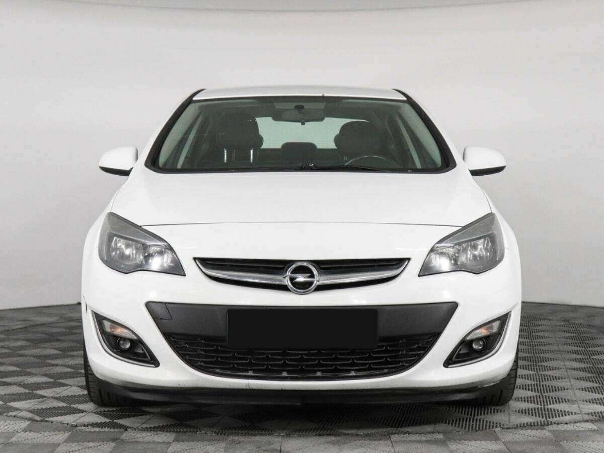Купить Opel Astra, 2014, 185 189 км, фото №2