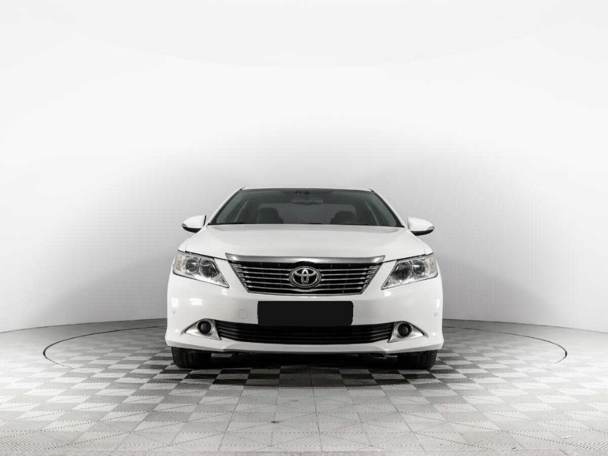 Купить Toyota Camry, 2014, 302 746 км, фото №2