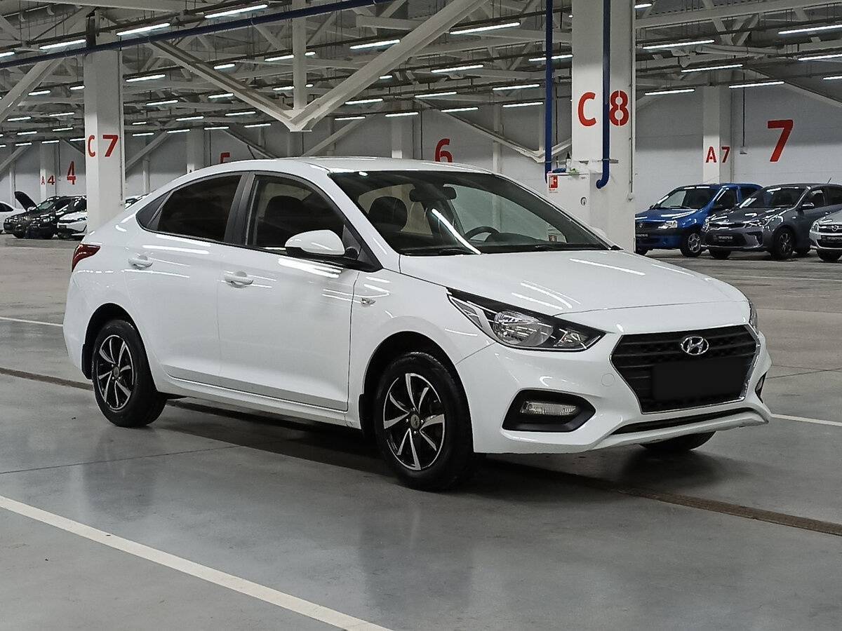Купить Hyundai Solaris, 2017, 85 423 км, фото №3