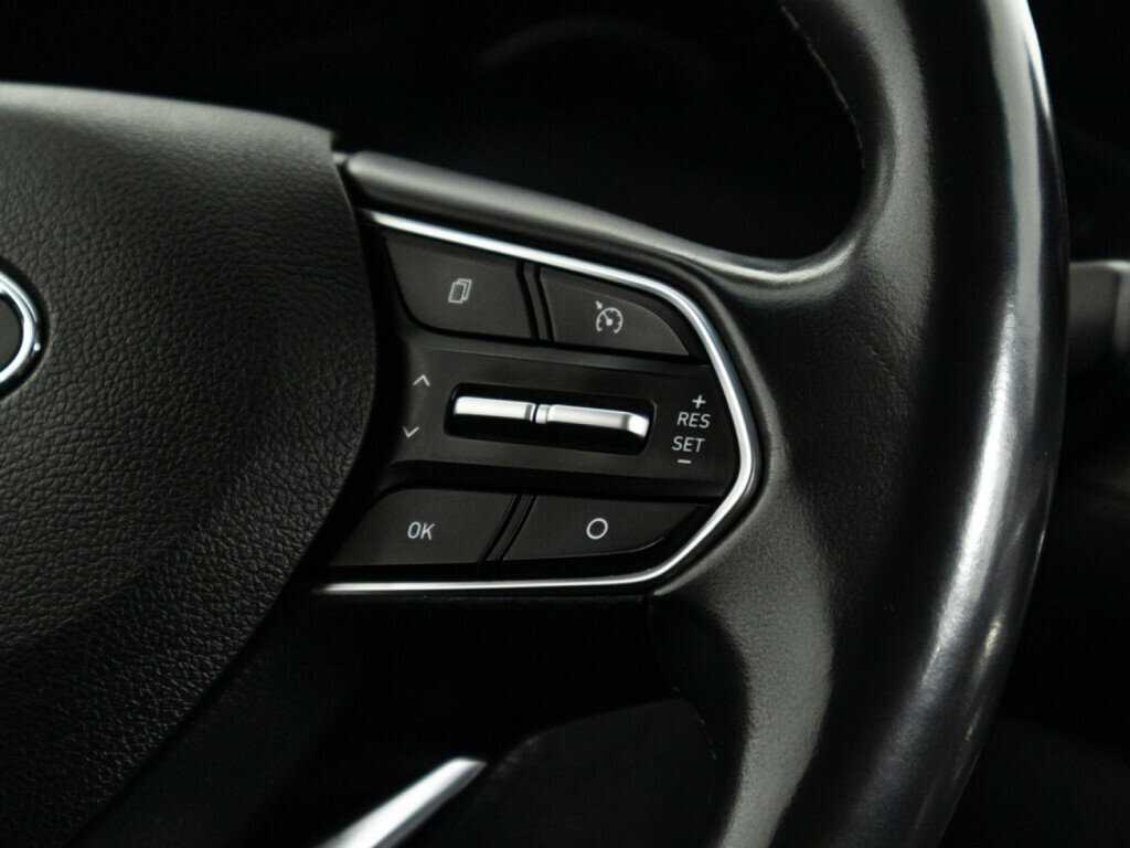 Купить Hyundai Santa Fe, 2019, 139 807 км, фото №24