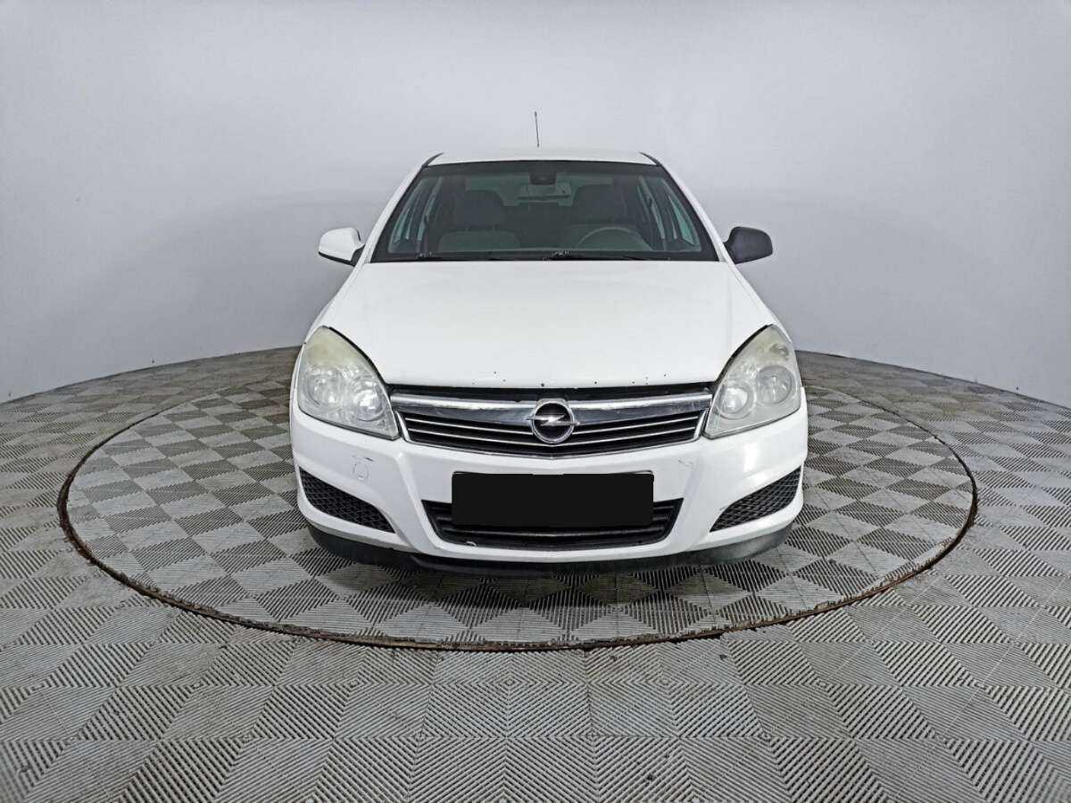 Купить Opel Astra, 2013, 218 764 км, фото №2
