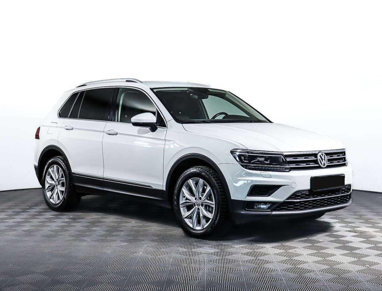 Купить Volkswagen Tiguan, 2018, 80 336 км, фото №3