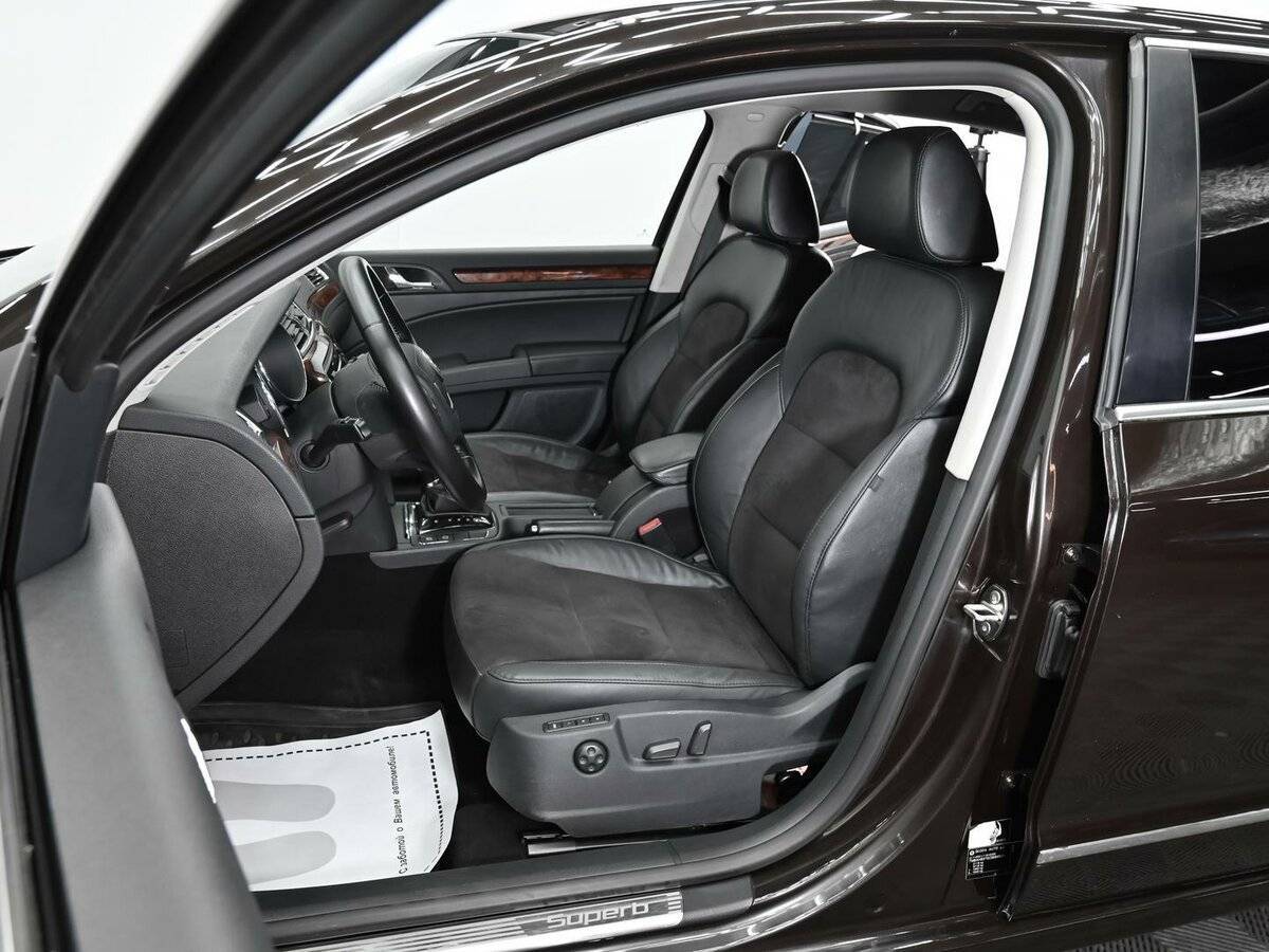 Купить Skoda Superb, 2012, 168 000 км, фото №5