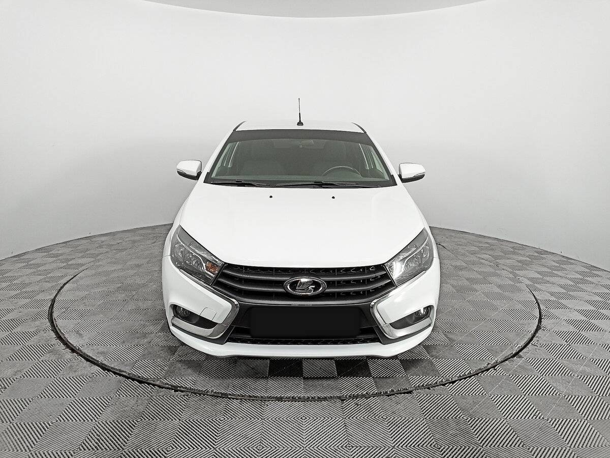 Купить Lada (ВАЗ) Vesta, 2021, 65 733 км, фото №2