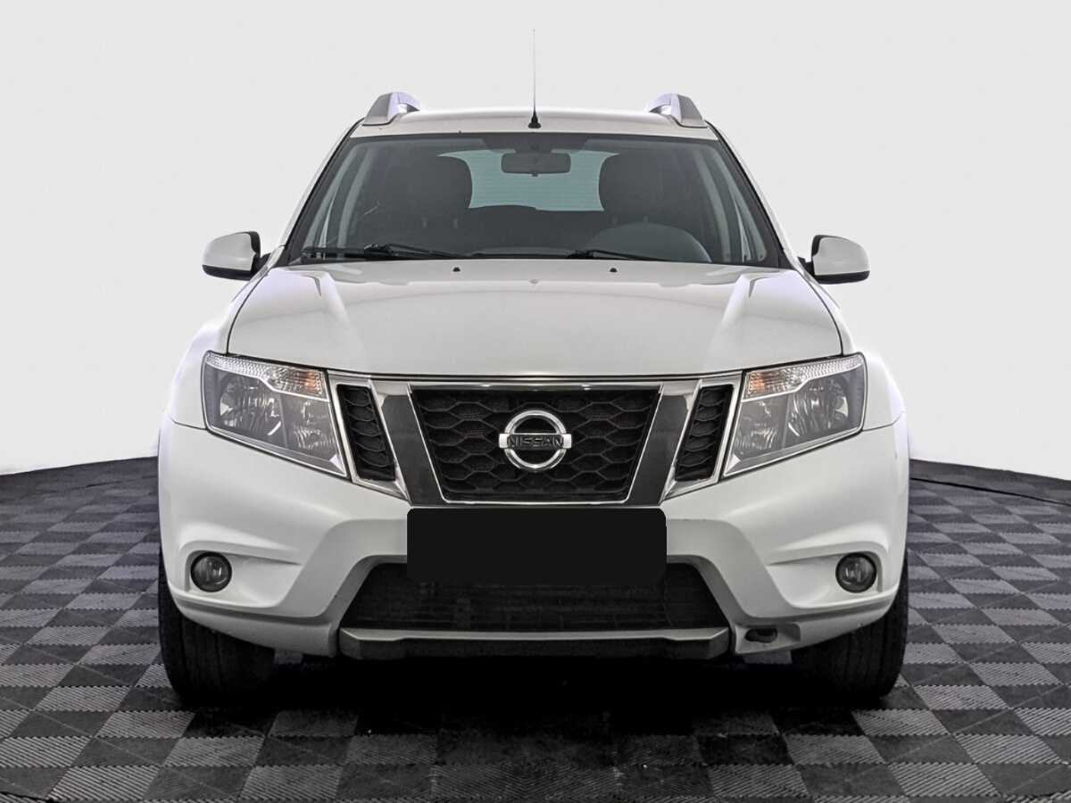 Купить Nissan Terrano, 2015, 128 543 км, фото №2
