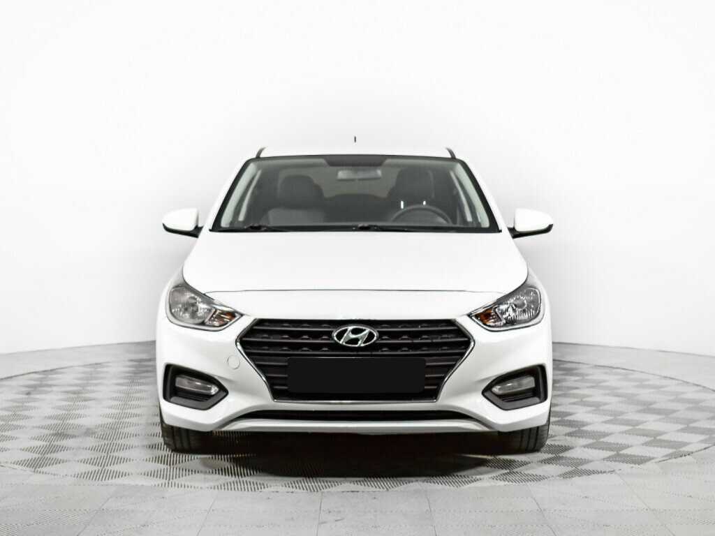 Купить Hyundai Solaris, 2017, 95 890 км, фото №2