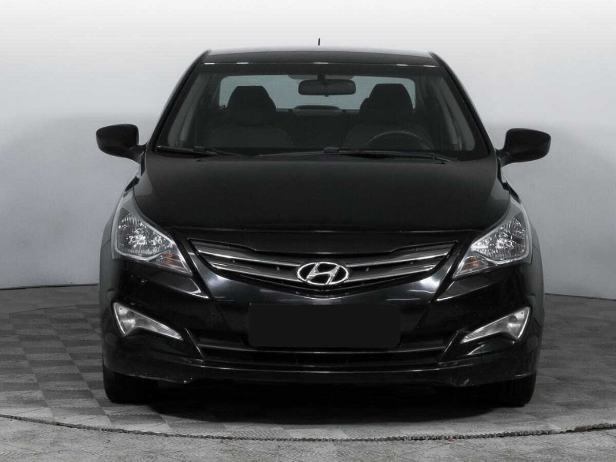 Купить Hyundai Solaris, 2016, 156 651 км, фото №2