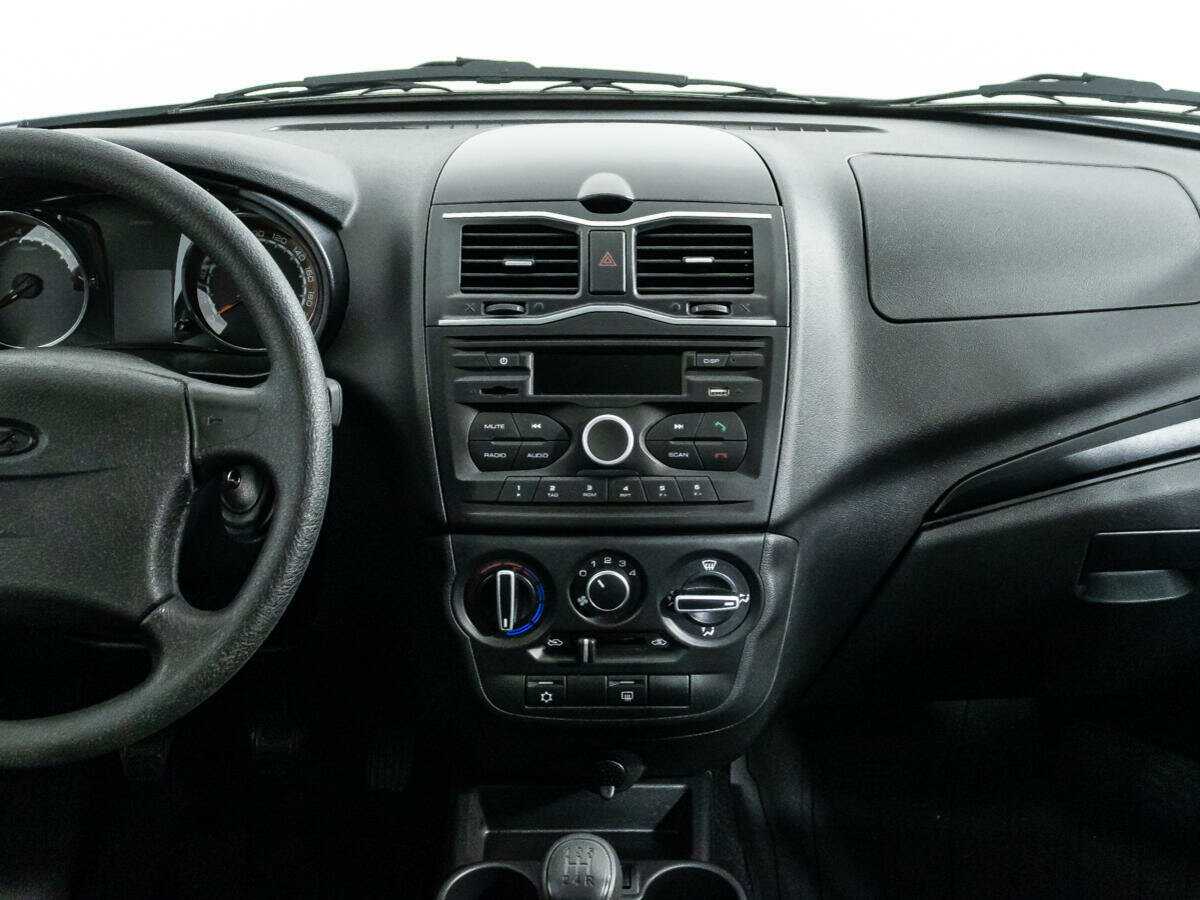 Купить Lada (ВАЗ) Granta Cross, 2023, 1 002 км, фото №14