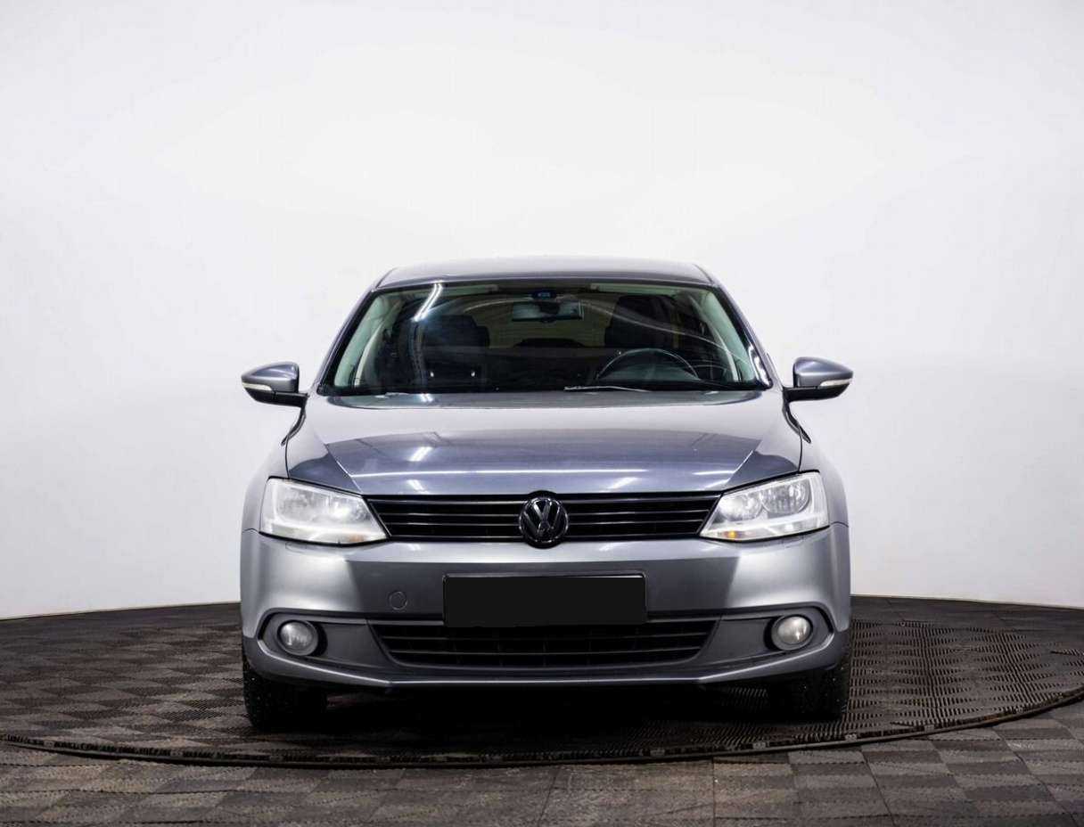 Купить Volkswagen Jetta, 2012, 228 632 км, фото №2