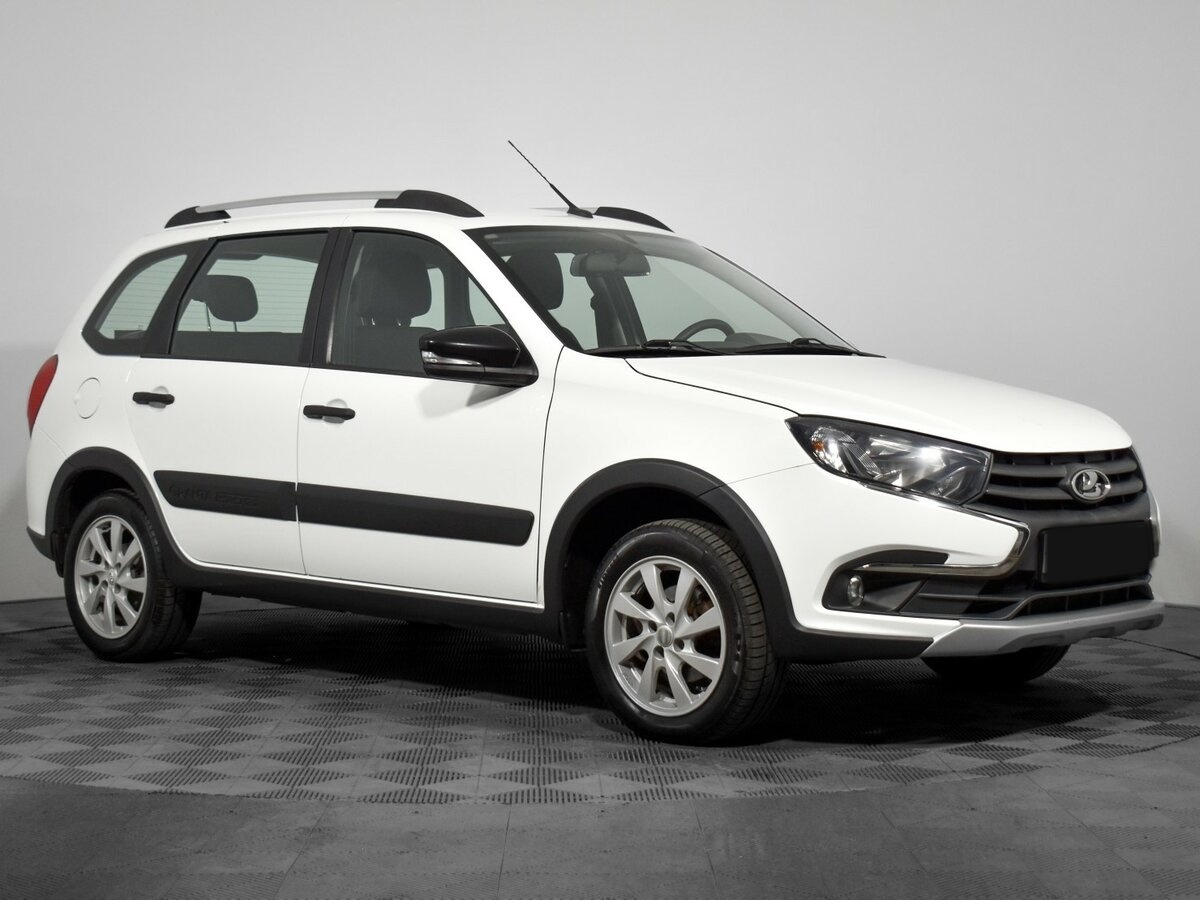 Купить Lada (ВАЗ) Granta Cross I Рестайлинг, 2019, 29 714 км, фото №3