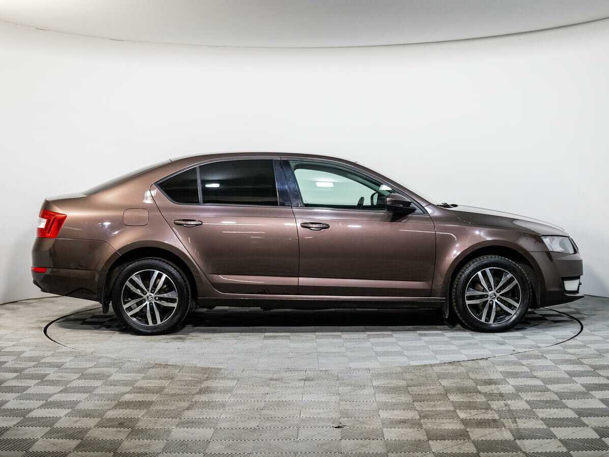 Купить Skoda Octavia, 2014, 277 979 км, фото №3