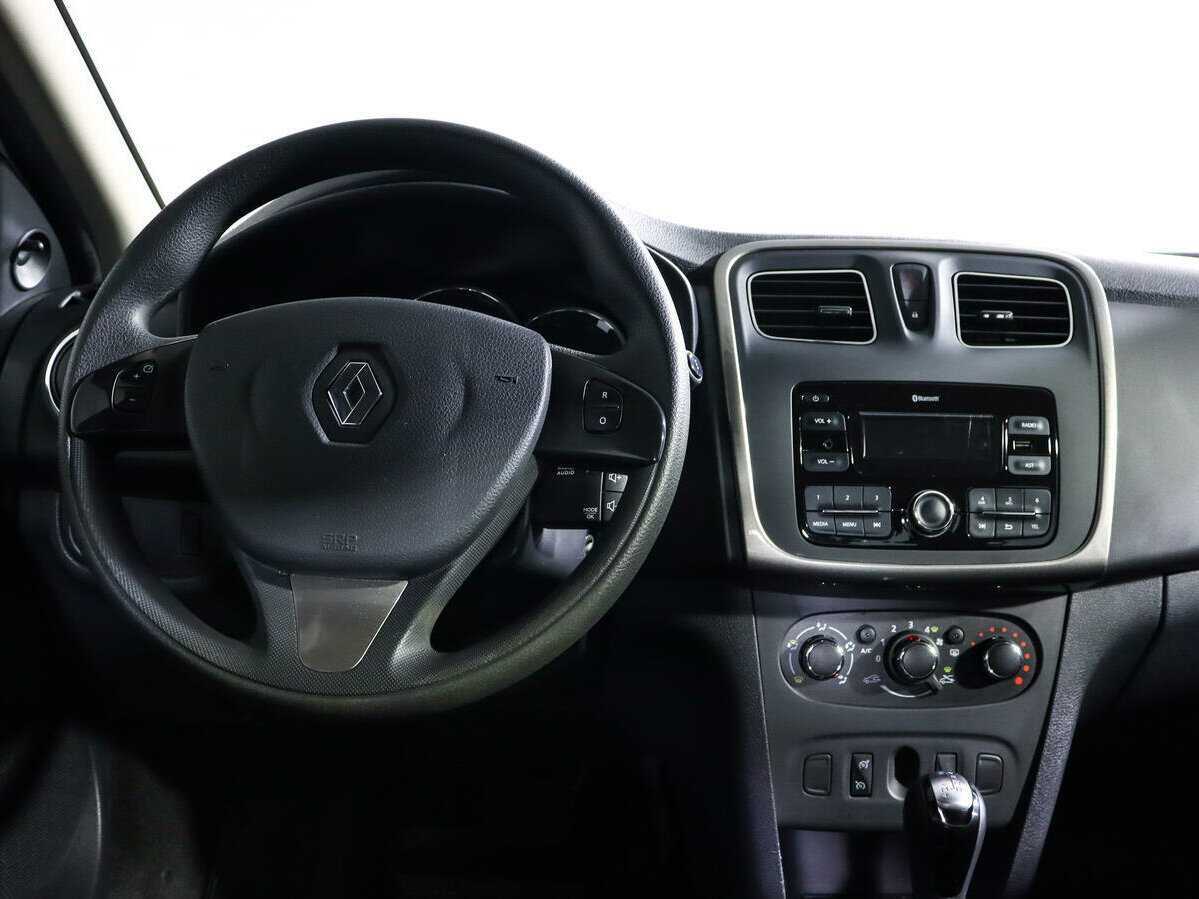 Купить Renault Logan, 2017, 68 755 км, фото №12