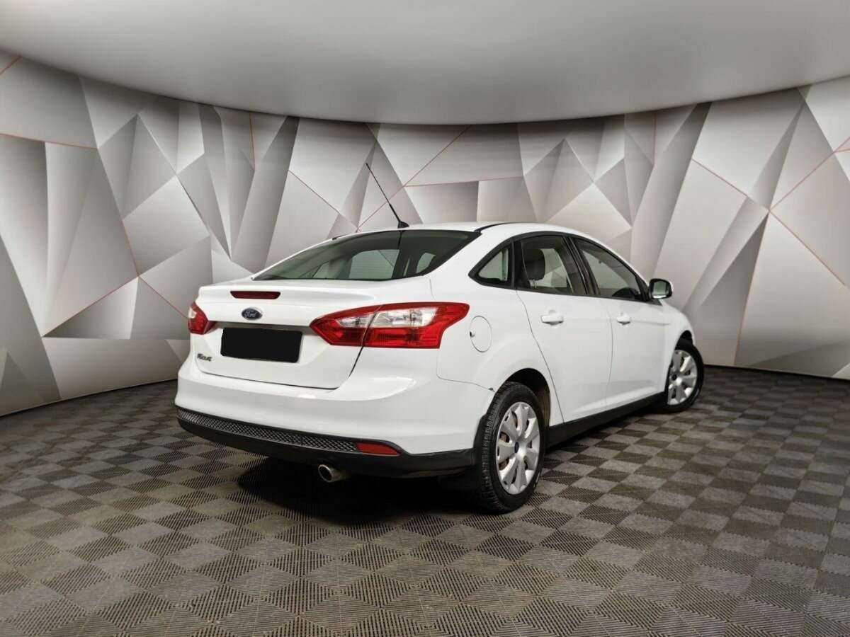 Купить Ford Focus, 2014, 103 844 км, фото №2