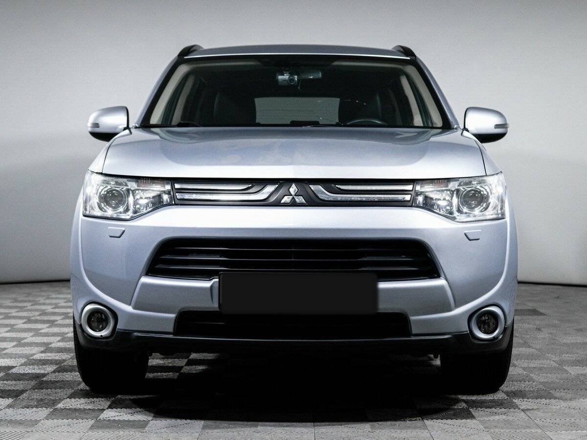 Купить Mitsubishi Outlander, 2012, 88 000 км, фото №2