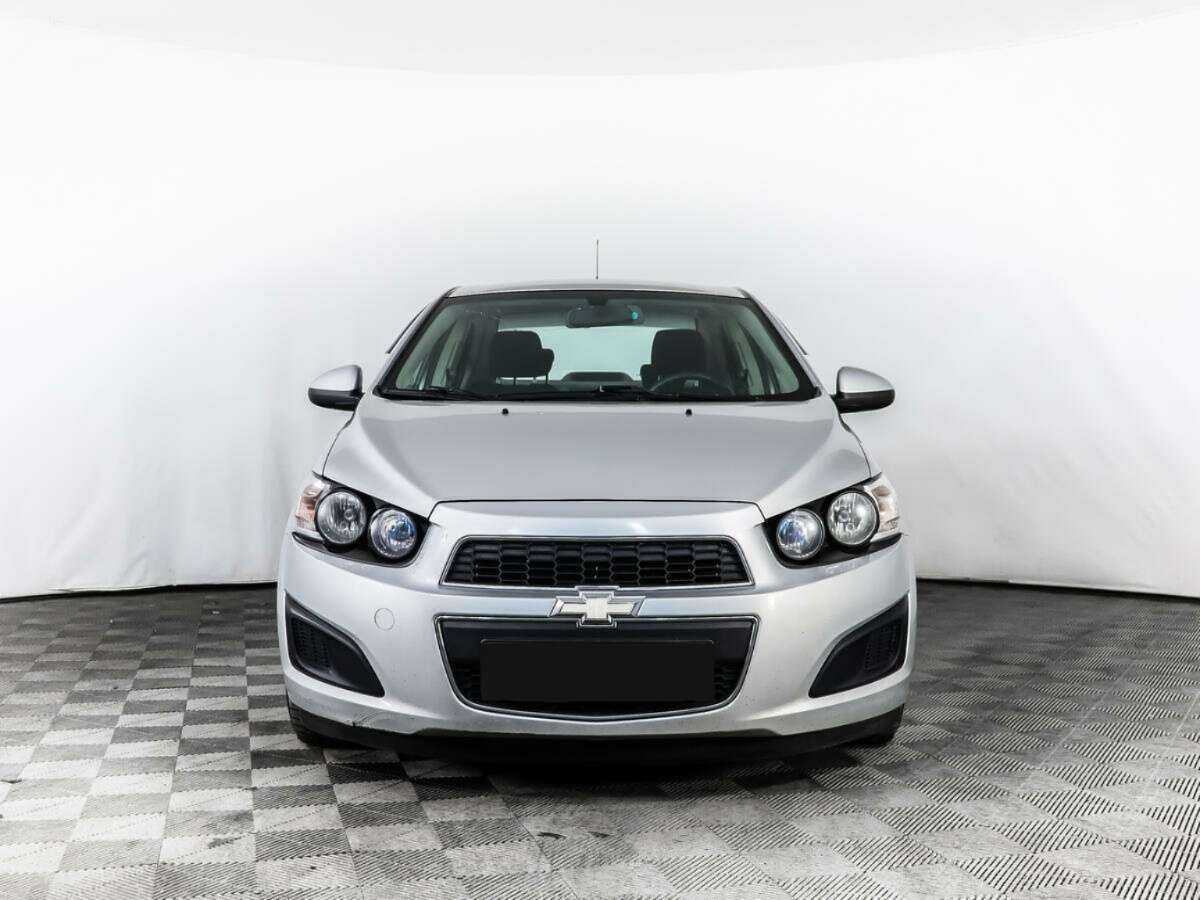 Купить Chevrolet Aveo, 2013, 175 959 км, фото №2