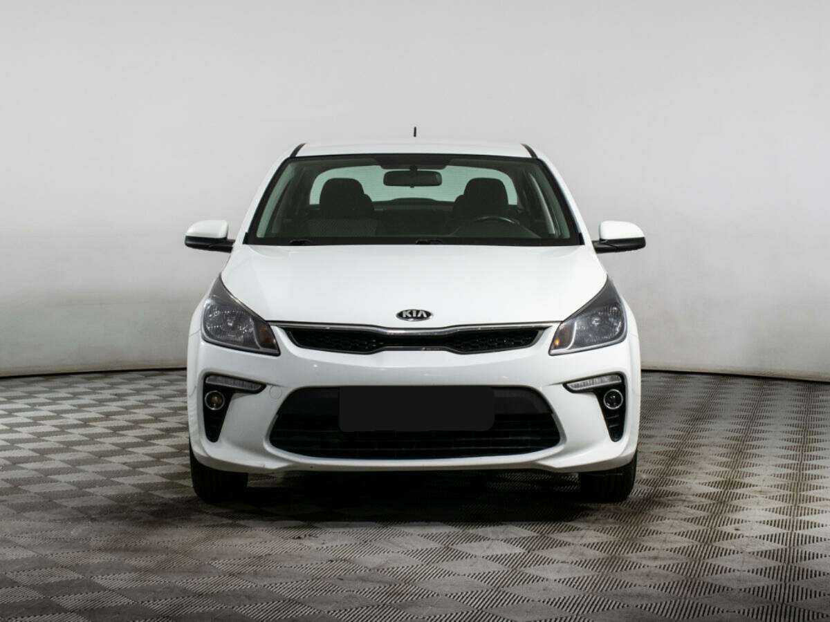 Купить Kia Rio, 2018, 157 538 км, фото №2