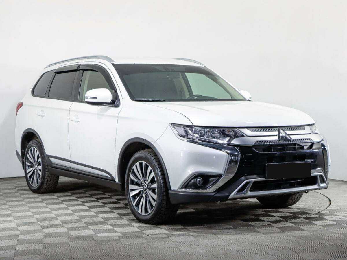 Купить Mitsubishi Outlander, 2021, 55 300 км, фото №3