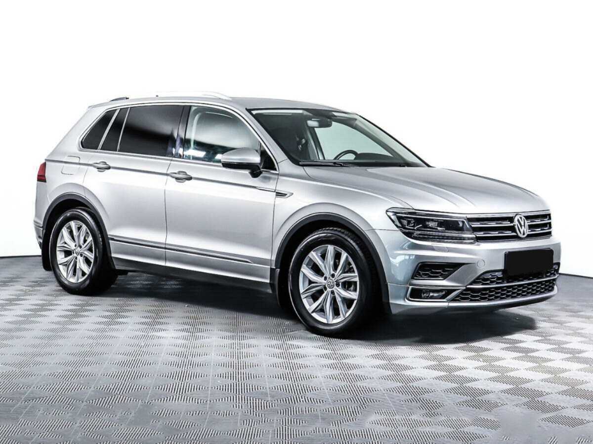 Купить Volkswagen Tiguan, 2017, 59 538 км, фото №3