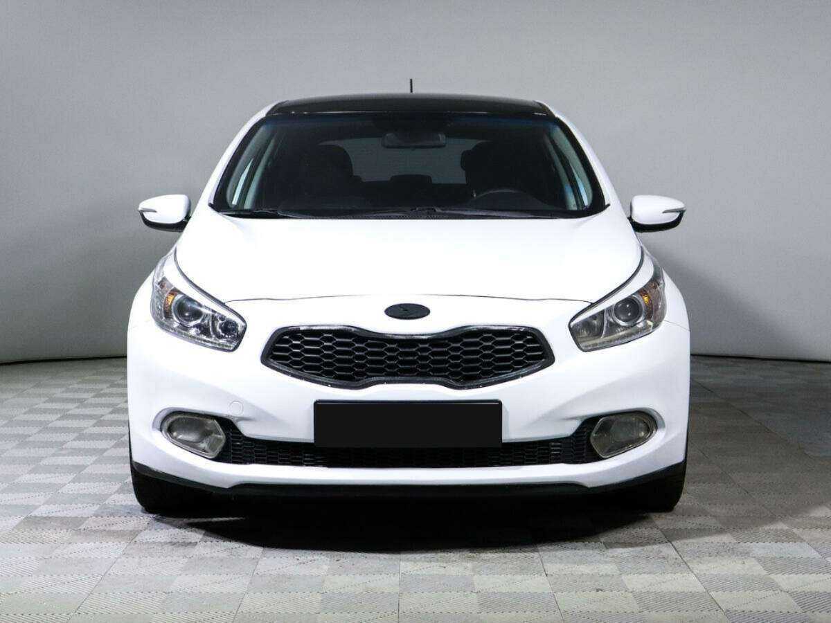 Купить Kia Ceed, 2013, 135 406 км, фото №2