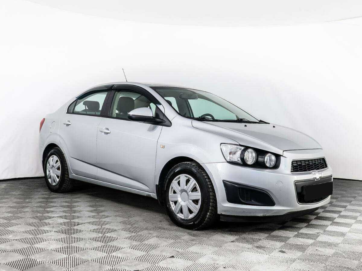 Купить Chevrolet Aveo, 2013, 175 959 км, фото №3