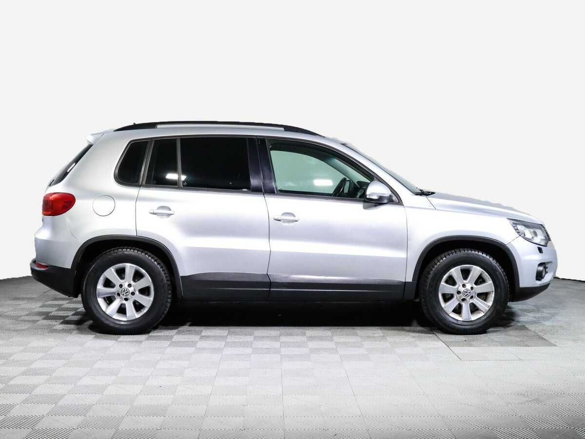 Купить Volkswagen Tiguan, 2012, 219 135 км, фото №4