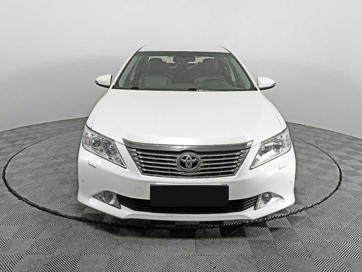 Купить Toyota Camry, 2014, 181 002 км, фото №2