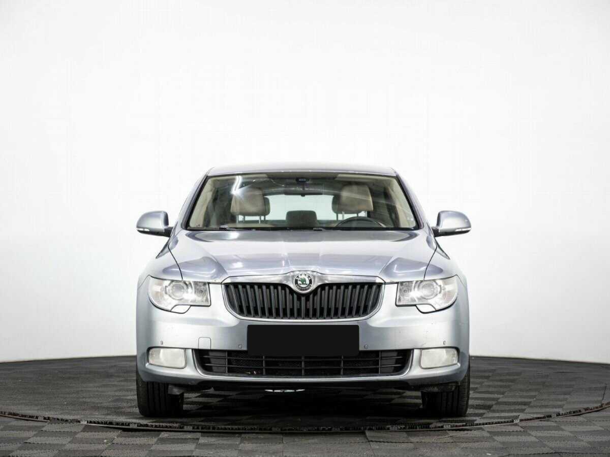 Купить Skoda Superb, 2012, 288 337 км, фото №2