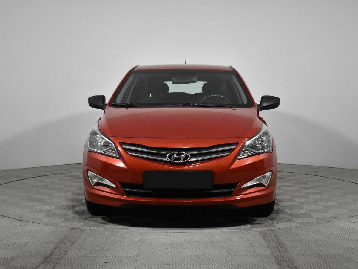 Купить Hyundai Solaris, 2014, 95 000 км, фото №2