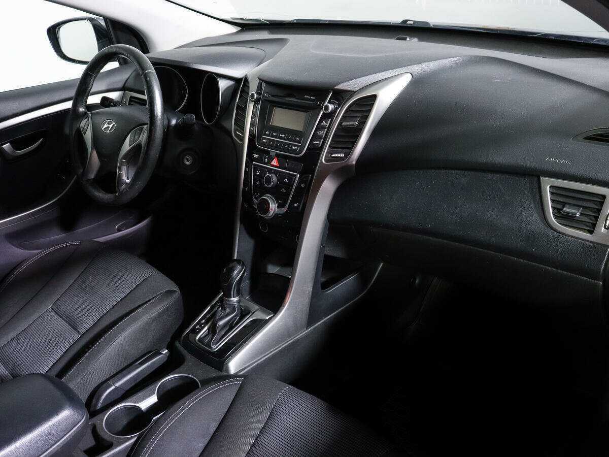 Купить Hyundai i30, 2012, 186 878 км, фото №8
