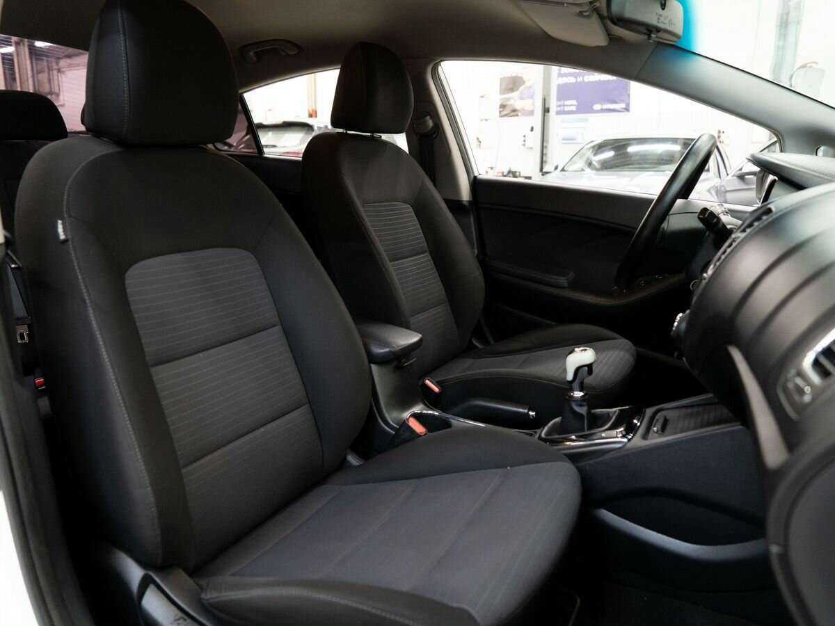 Купить Kia Cerato, 2017, 188 914 км, фото №9