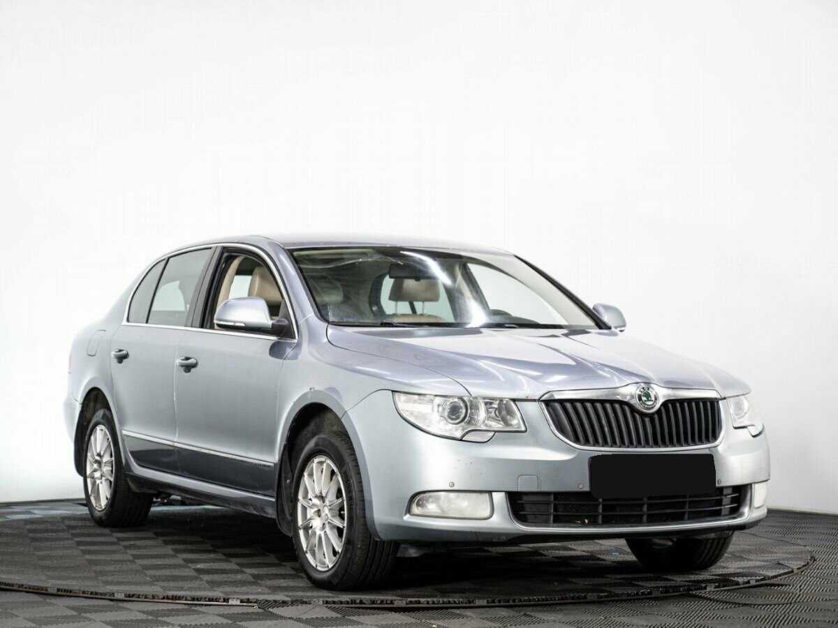 Купить Skoda Superb, 2012, 288 337 км, фото №3