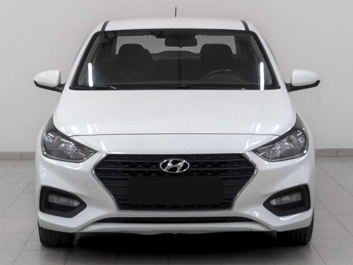 Купить Hyundai Solaris, 2018, 128 050 км, фото №2