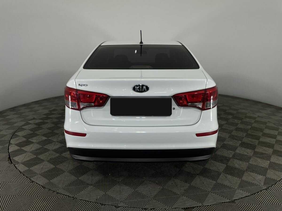 Купить Kia Rio, 2016, 93 547 км, фото №2