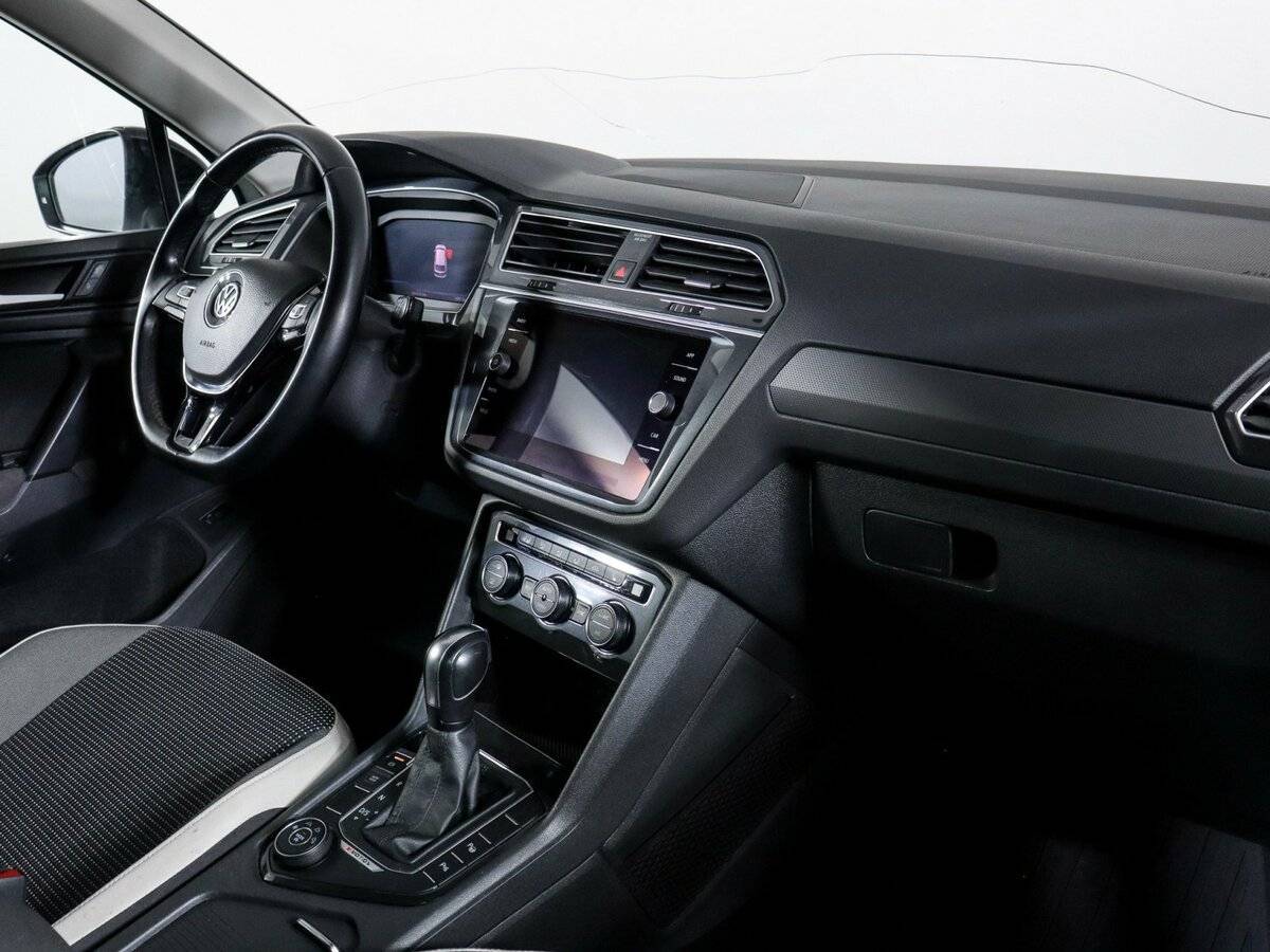 Купить Volkswagen Tiguan, 2019, 108 000 км, фото №4