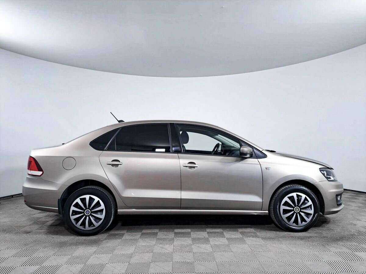 Купить Volkswagen Polo, 2018, 149 000 км, фото №4